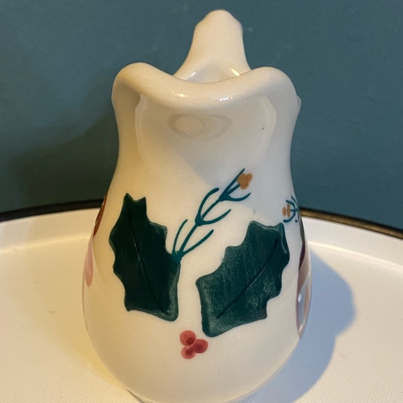 HARTSTONE Christmas Traditions Holiday Restaurantware Creamer - Picture 7 of 8